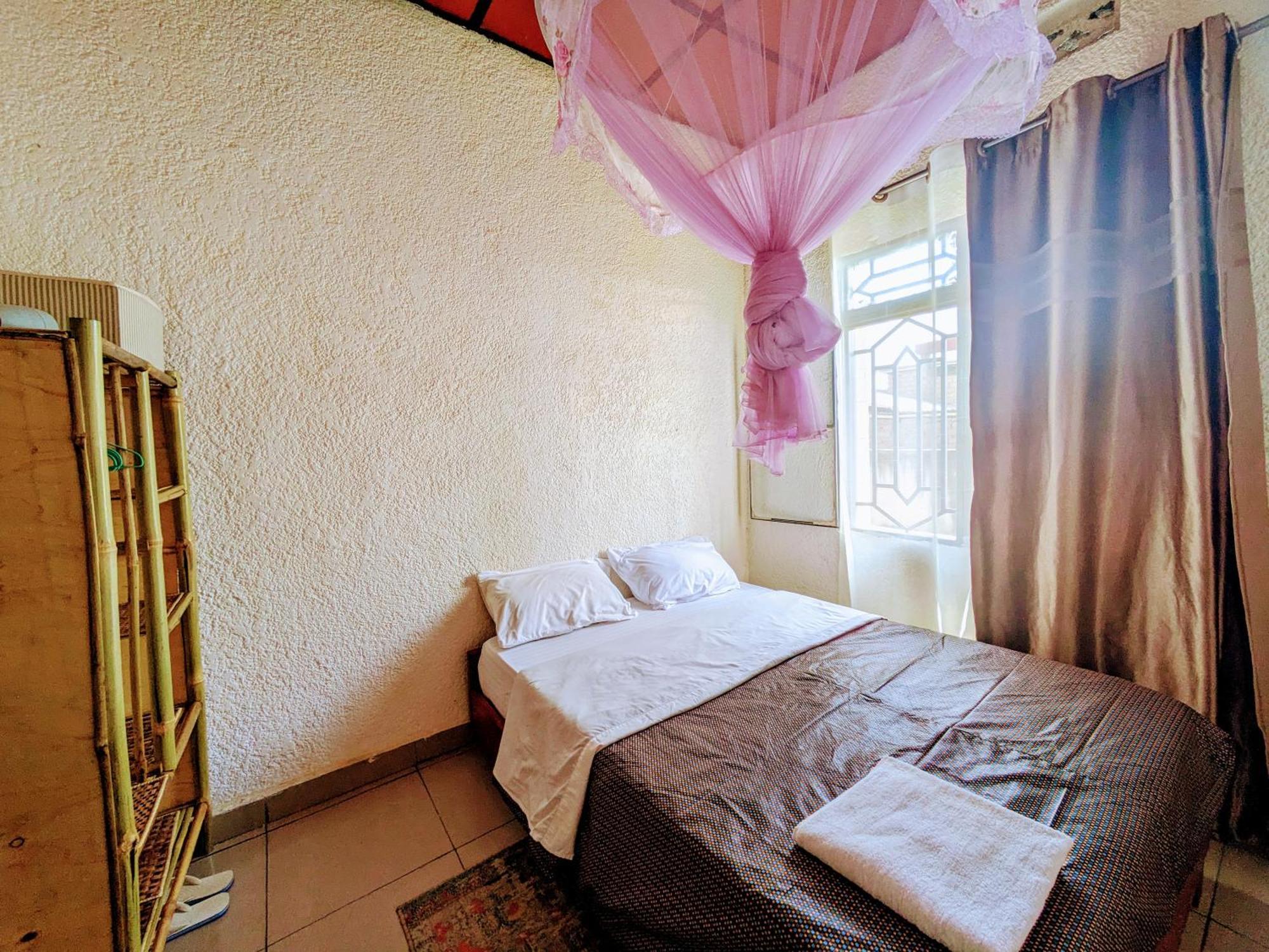 Randa'S House I Homestay Ruhengeri Ngoại thất bức ảnh